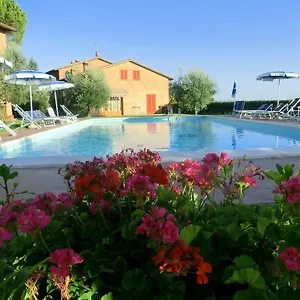 https://agriturismo-azienda-agricola-la-roccaia.it-tuscanyhotel.com